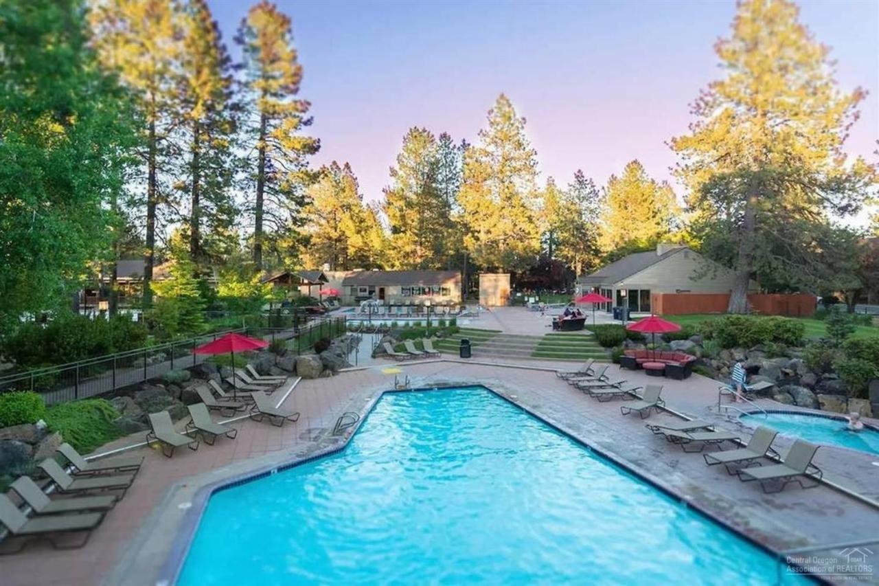 Seventh Mountain Resort Deschutes River Woods Exteriör bild