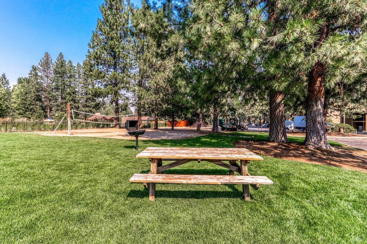 Seventh Mountain Resort Deschutes River Woods Exteriör bild
