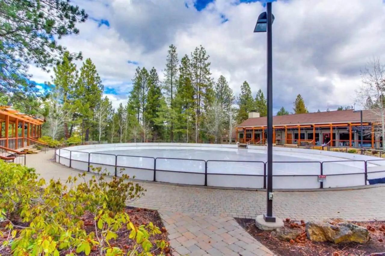 Seventh Mountain Resort Deschutes River Woods Exteriör bild