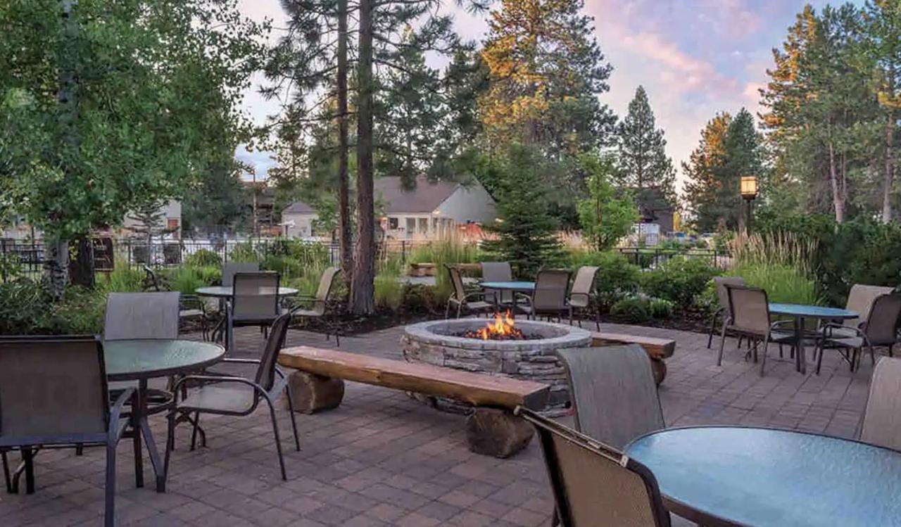 Seventh Mountain Resort Deschutes River Woods Exteriör bild